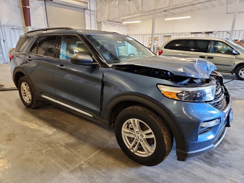 Photo 4 from auction – 2020 FORD EXPLORER with VIN 1FMSK8DH0LGB05694