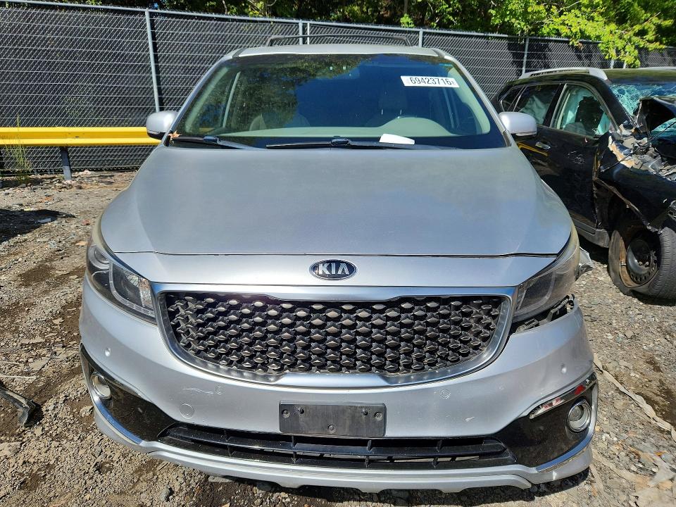 Photo 5 from auction – 2015 KIA SEDONA with VIN KNDME5C11F6031932