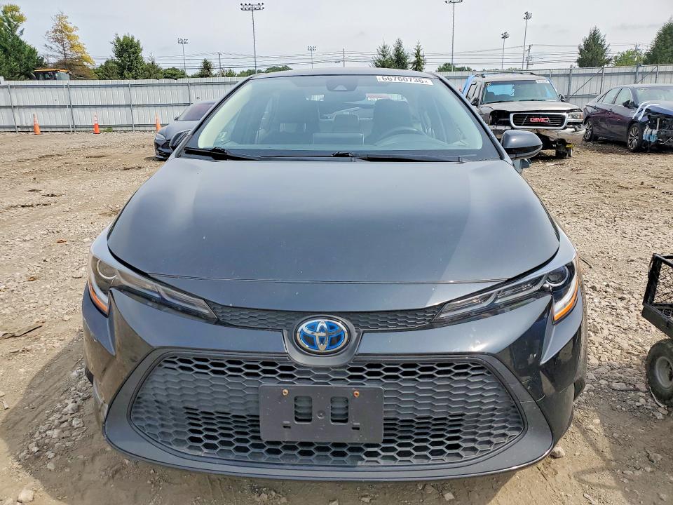 Photo 5 from auction – 2020 TOYOTA COROLLA with VIN JTDEBRBE3LJ022893