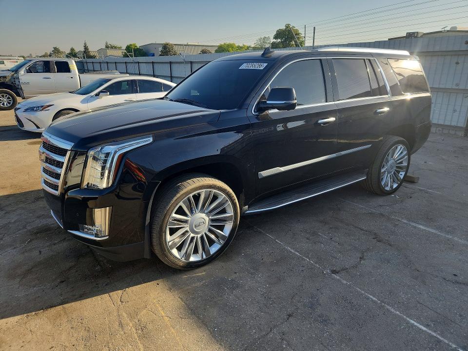 CADILLAC ESCALADE 2016 with VIN 1GYS3AKJ7GR481277 - Photo from auction