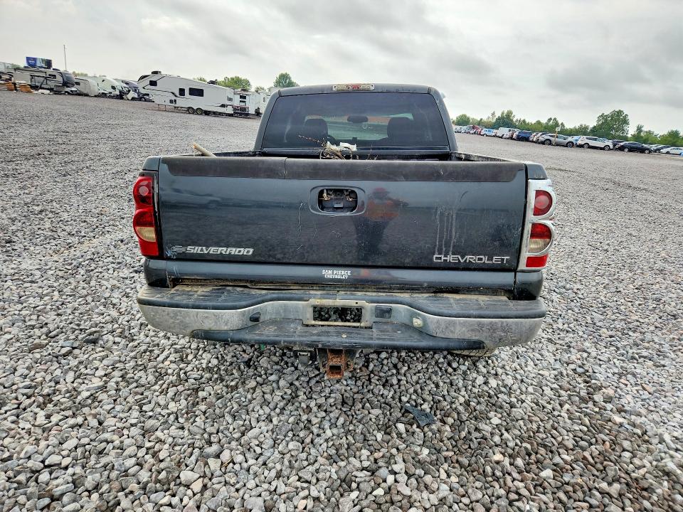 Zdjęcie 6 z aukcji – 2004 CHEVROLET SILVERADO z VIN 2GCEC19T841276520