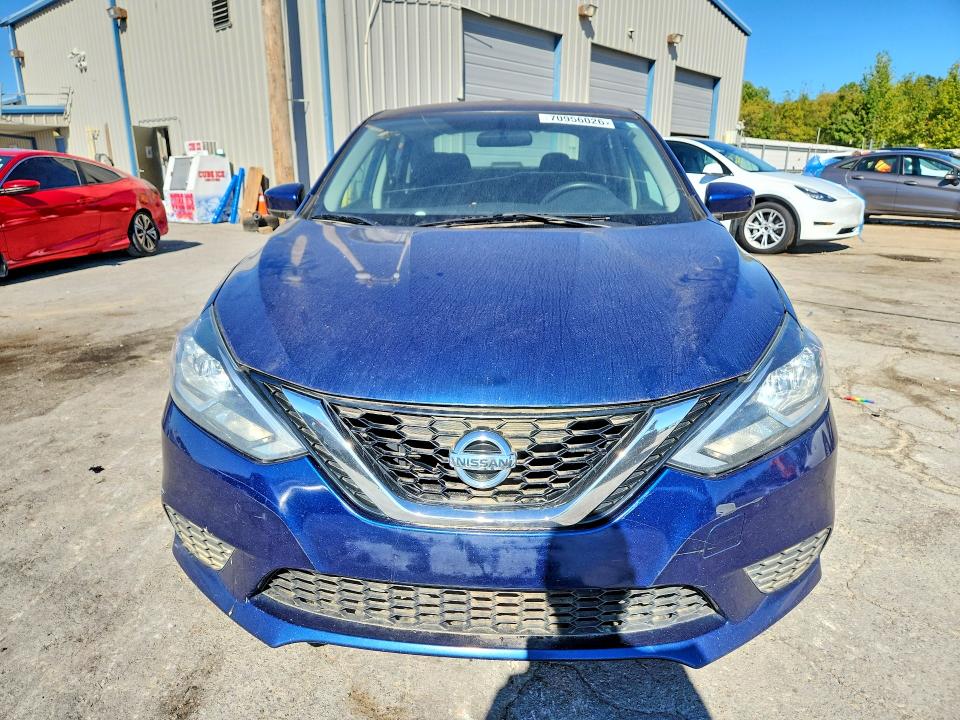 Photo 5 from auction – 2017 NISSAN SENTRA with VIN 3N1AB7APXHY390239