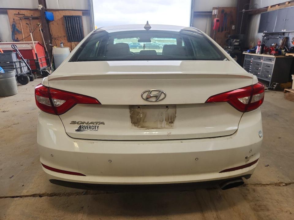 Photo 6 from auction – 2017 HYUNDAI SONATA with VIN 5NPE24AF5HH475992