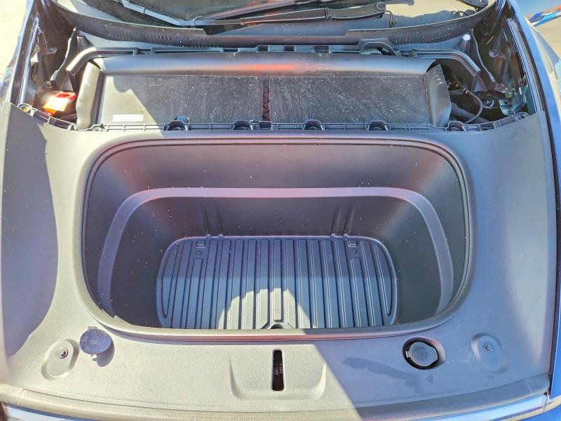 Фото 11 с аукциона – 2026 TESLA MODEL Y с VIN 7SAYGDED0TA740445
