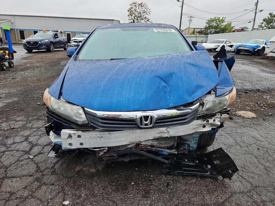 Photo 5 from auction – 2012 HONDA CIVIC with VIN 2HGFB2F81CH538804