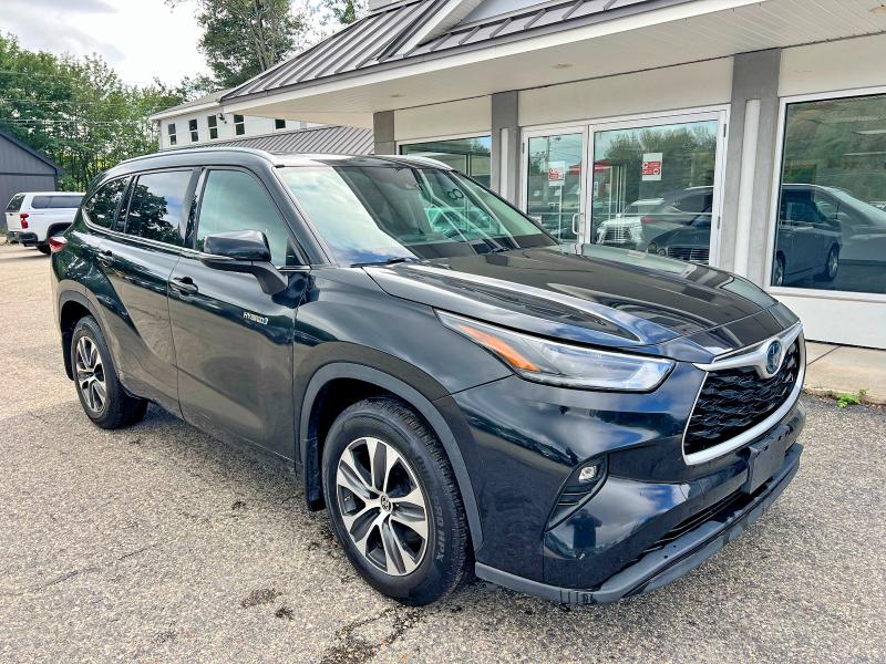 TOYOTA HIGHLANDER 2021 with VIN 5TDGBRCH4MS034038 - Photo from auction
