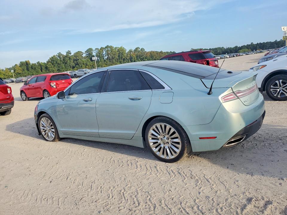 Zdjęcie 2 z aukcji – 2013 LINCOLN MKZ z VIN 3LN6L2LU3DR825480