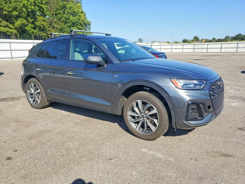 Photo 4 from auction – 2024 AUDI Q5 with VIN WA1GAAFY8R2120896