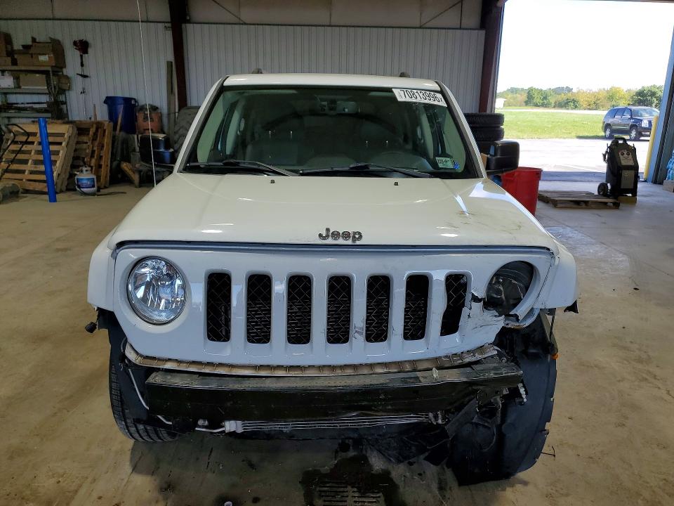 Photo 5 from auction – 2016 JEEP PATRIOT with VIN 1C4NJRFB7GD696679