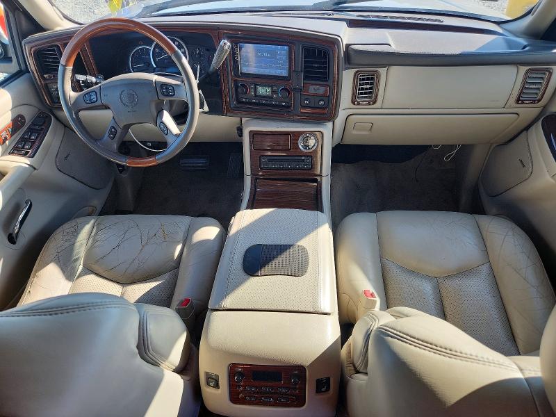 Photo 8 from auction – 2003 CADILLAC ESCALADE with VIN 3GYFK66N63G229741