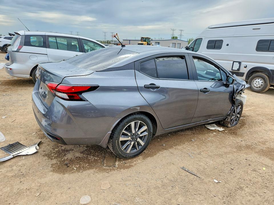 Снимка 3 от търг – 2024 NISSAN VERSA с VIN 3N1CN8DV9RL818168