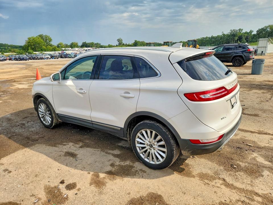 Photo 2 from auction – 2019 LINCOLN MKC with VIN 5LMCJ1D95KUL26549