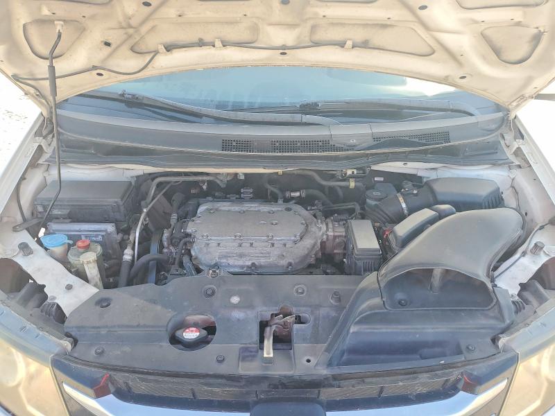Photo 12 from auction – 2015 HONDA ODYSSEY with VIN 5FNRL5H66FB041375