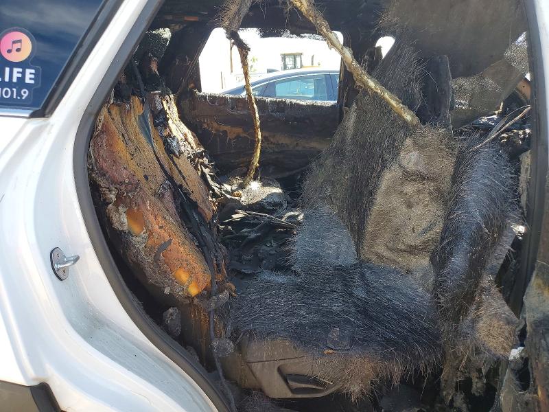 Photo 11 from auction – 2019 KIA SORENTO with VIN 5XYPH4A53KG527097