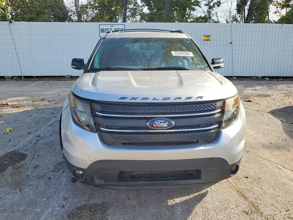 Снимка 5 от търг – 2014 FORD EXPLORER с VIN 1FM5K8GTXEGC32842