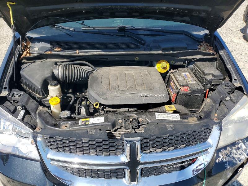 Photo 12 from auction – 2015 DODGE GRAND CARAVAN with VIN 2C4RDGCG0FR603946
