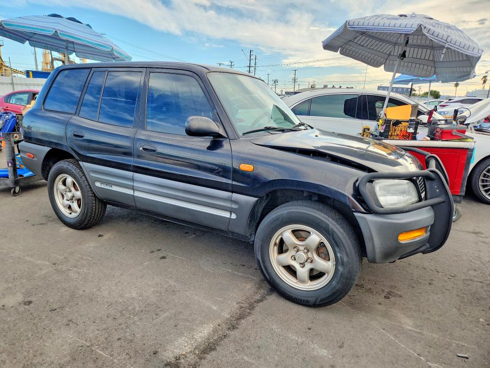 Photo 4 from auction – 1997 TOYOTA RAV4 with VIN JT3GP10V1V7012415