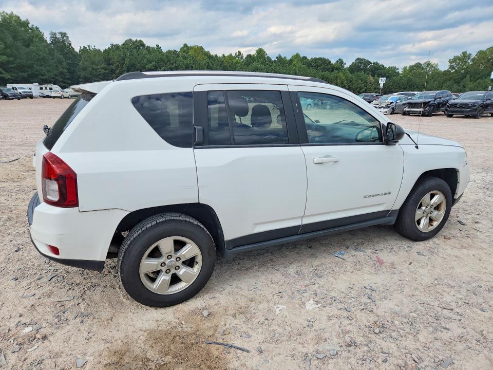 Photo 3 from auction – 2014 JEEP COMPASS with VIN 1C4NJCBA7ED743006