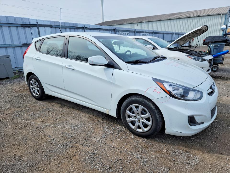 Photo 4 from auction – 2014 HYUNDAI ACCENT with VIN KMHCT5AE0EU178062
