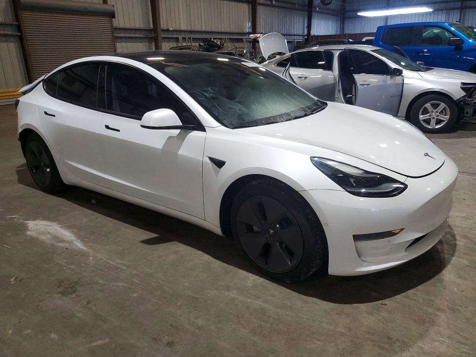 صورة رقم 4 من المزاد - 2021 TESLA MODEL 3 مع VIN 5YJ3E1EA3MF985469