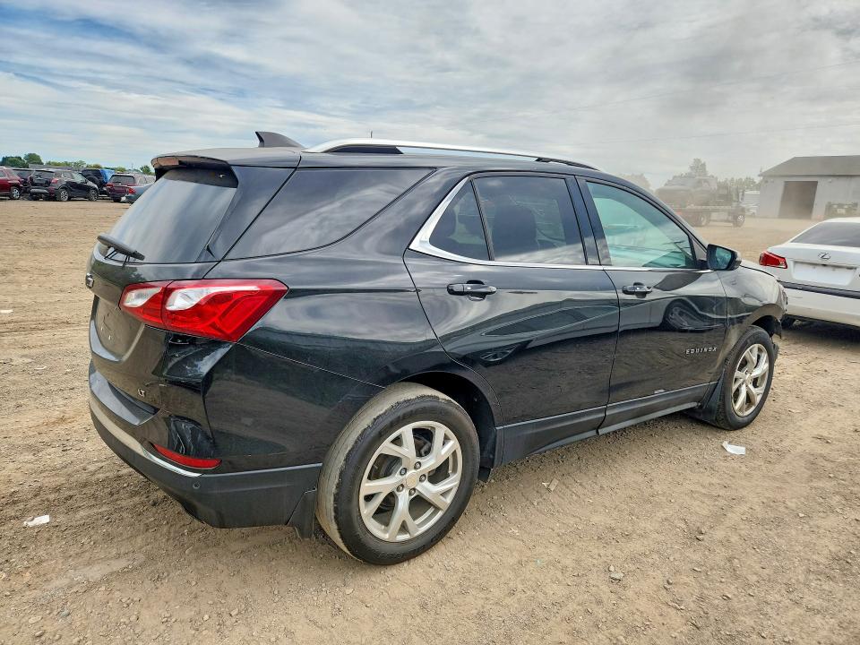 Photo 3 from auction – 2019 CHEVROLET EQUINOX with VIN 3GNAXLEX5KL242030
