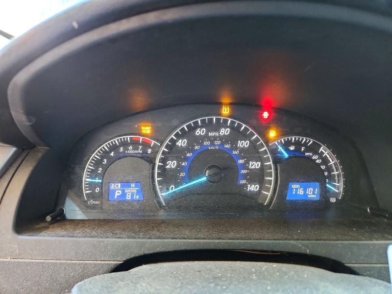 Photo 9 from auction – 2012 TOYOTA CAMRY with VIN 4T1BK1FK7CU015783