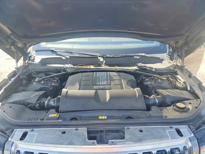 Снимка 11 от търг – 2017 LAND ROVER RANGE ROVER с VIN SALGS2FV9HA377500