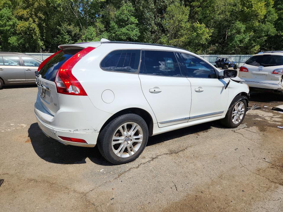 Photo 3 from auction – 2015 VOLVO XC60 with VIN YV440MDJ2F2681736