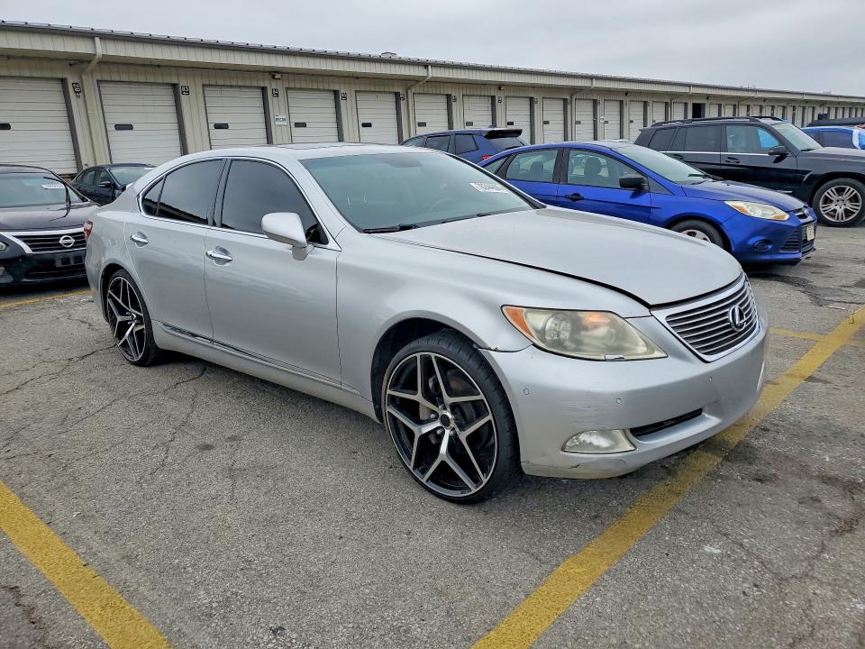 Photo 4 from auction – 2007 LEXUS LS with VIN JTHBL46F175044586