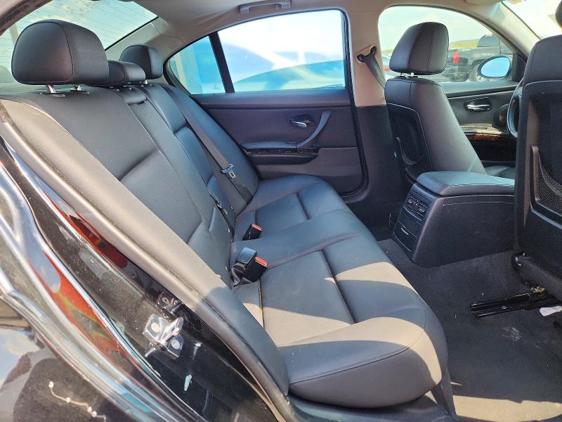 Photo 10 from auction – 2007 BMW 328 with VIN WBAVA33537KX71687