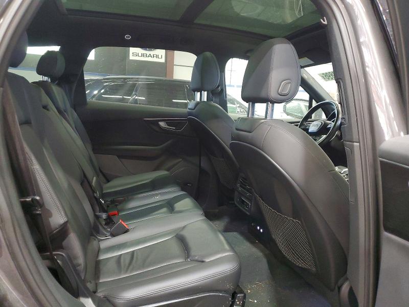Фото 11 с аукциона – 2020 AUDI Q7 с VIN WA1LXAF76LD004841