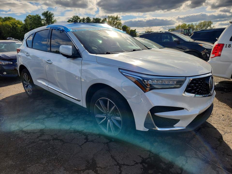 Photo 4 from auction – 2021 ACURA RDX with VIN 5J8TC2H51ML022384