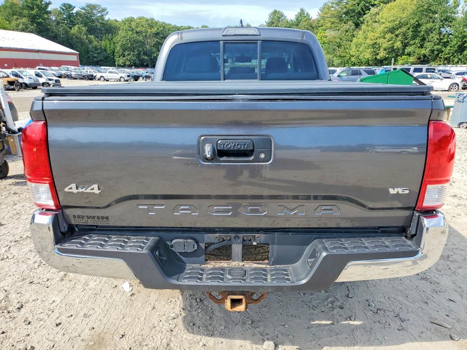 Photo 6 from auction – 2016 TOYOTA TACOMA with VIN 3TMDZ5BN2GM008475
