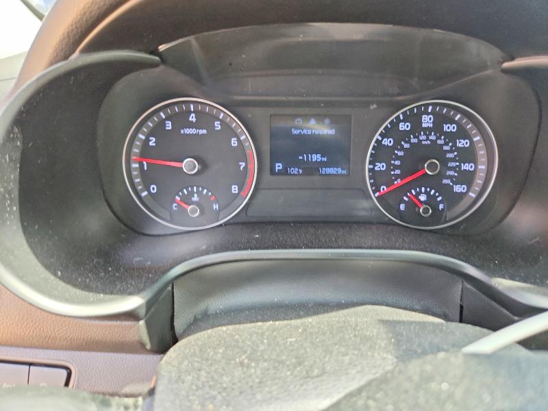 Фото 9 с аукциона – 2019 KIA FORTE с VIN 3KPF24AD3KE137960