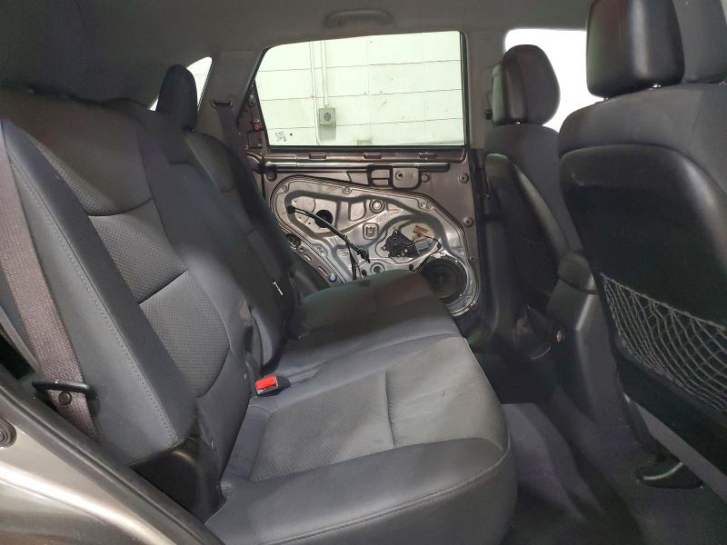 Photo 11 from auction – 2013 KIA SORENTO with VIN 5XYKT4A16DG321944