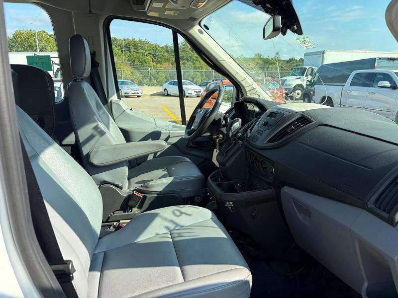 Photo 5 from auction – 2016 FORD TRANSIT with VIN 1FBZX2CM5GKA93291