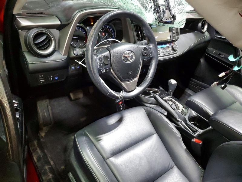 Photo 8 from auction – 2017 TOYOTA RAV4 with VIN JTMDFREV5HJ168845