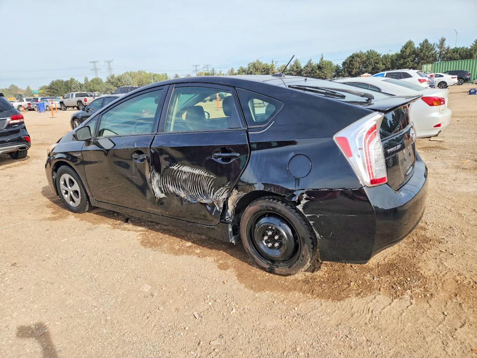 Photo 2 from auction – 2015 TOYOTA PRIUS with VIN JTDKN3DU4F0405652