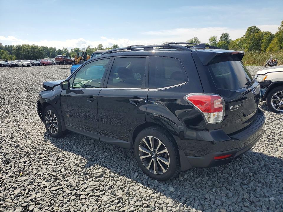 Photo 2 from auction – 2018 SUBARU FORESTER with VIN JF2SJGEC5JH577287