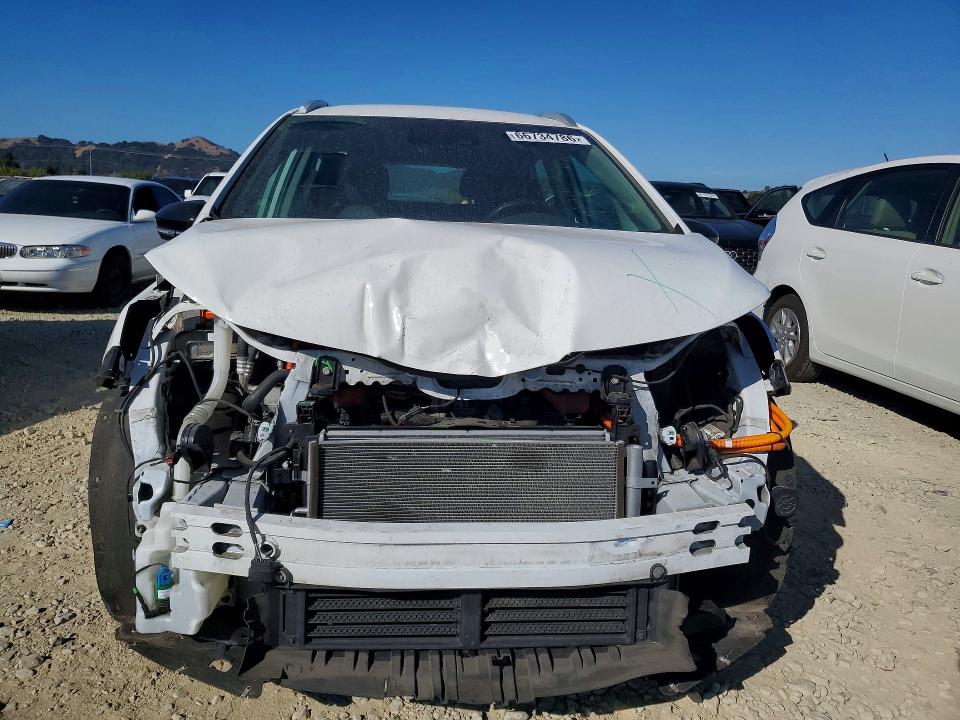 Photo 5 from auction – 2019 CHEVROLET BOLT EV with VIN 1G1FZ6S08K4134937