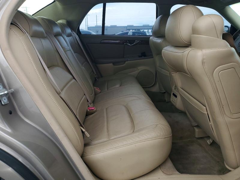 Zdjęcie 10 z aukcji – 2004 CADILLAC DEVILLE z VIN 1G6KD54Y14U216175