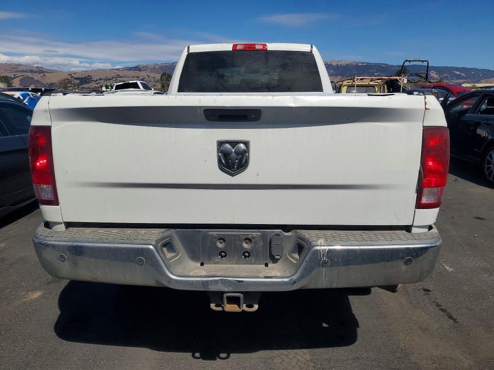 Photo 6 from auction – 2016 RAM 2500 with VIN 3C6UR4HJ6GG100869