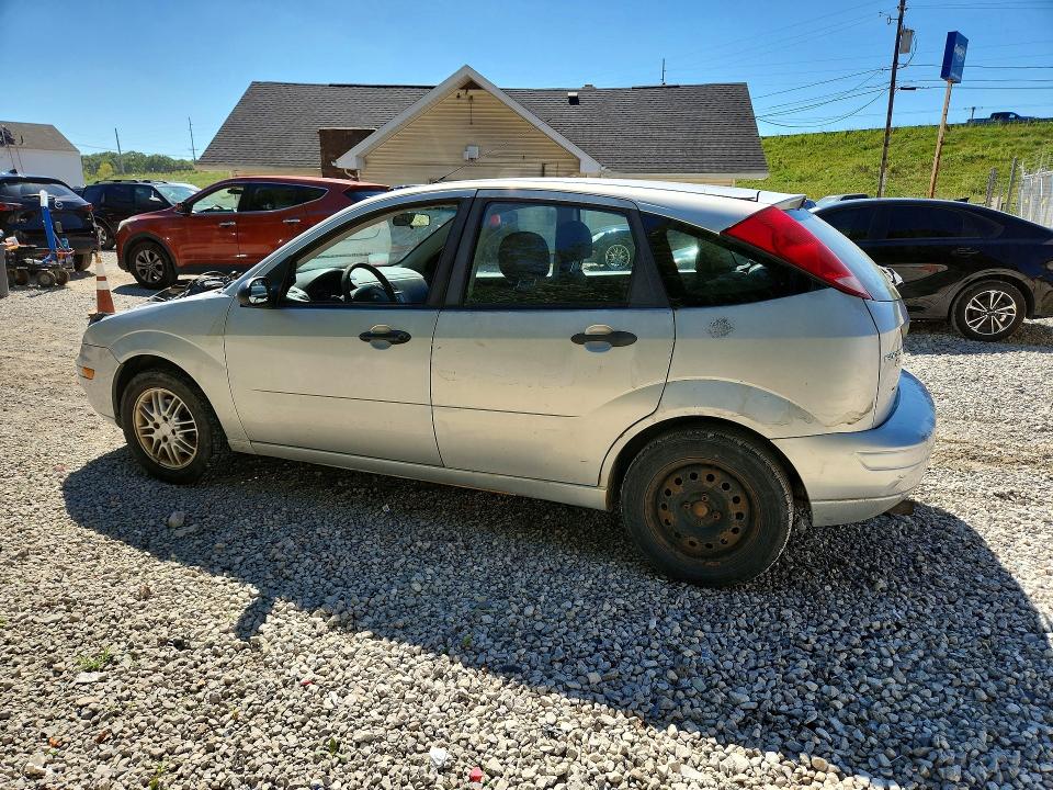Снимка 2 от търг – 2006 FORD FOCUS с VIN 1FAHP37N26W217255