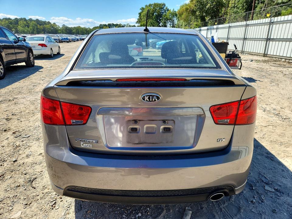 Zdjęcie 6 z aukcji – 2012 KIA FORTE z VIN KNAFW4A30C5552742