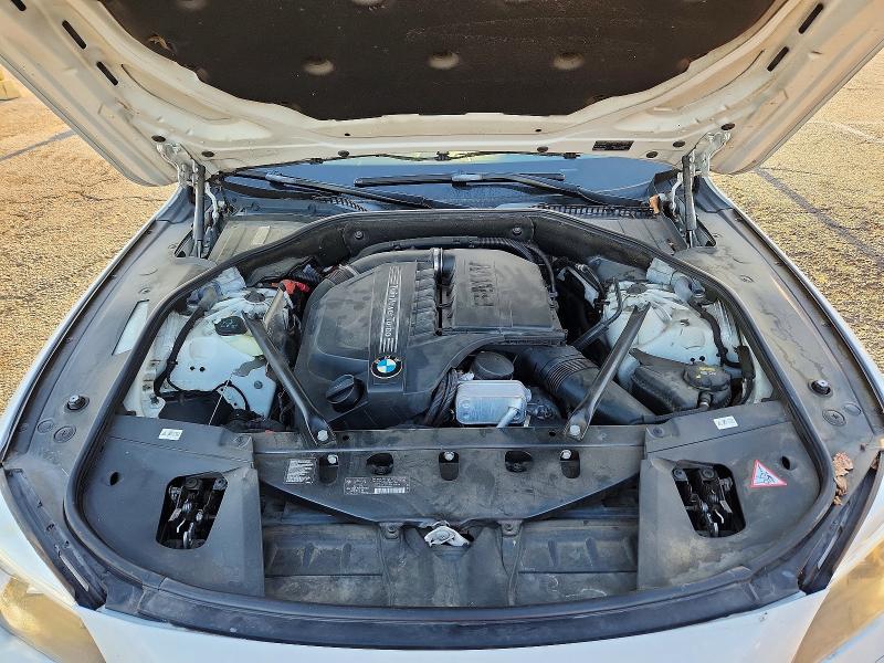 Photo 11 from auction – 2015 BMW 740 with VIN WBAYA6C56FG273175