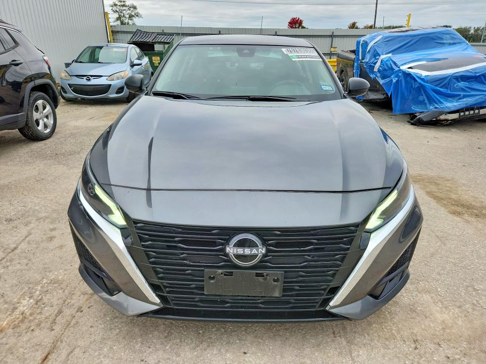 Photo 5 from auction – 2025 NISSAN ALTIMA with VIN 1N4BL4DVXSN404657