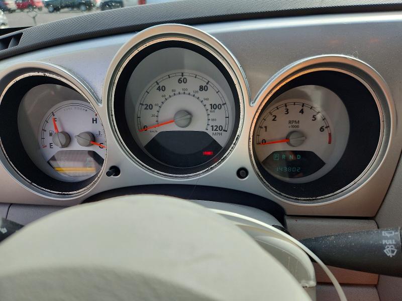 Photo 9 from auction – 2006 CHRYSLER PT CRUISER with VIN 3A4FY58B86T213922