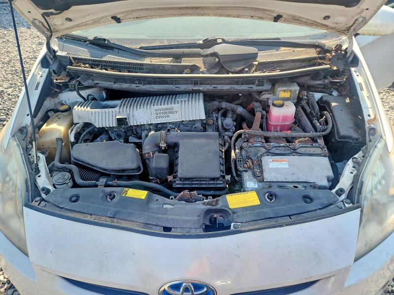 Photo 11 from auction – 2011 TOYOTA PRIUS with VIN JTDKN3DU9B0303631