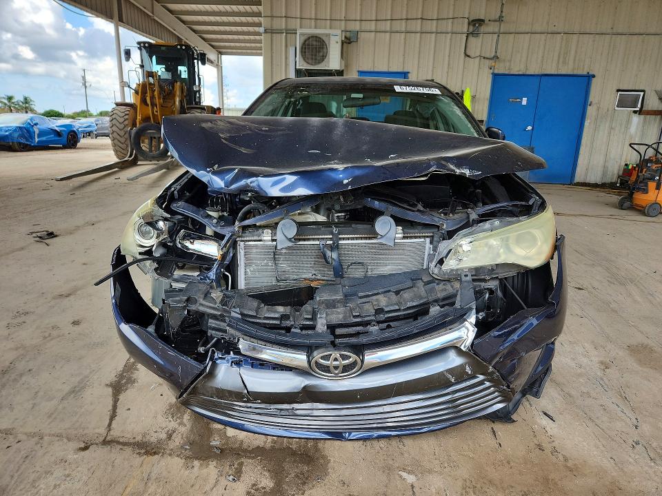 Photo 5 from auction – 2015 TOYOTA CAMRY with VIN 4T4BF1FK7FR483253