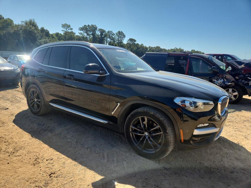 Photo 4 from auction – 2019 BMW X3 with VIN 5UXTR7C59KLF31929